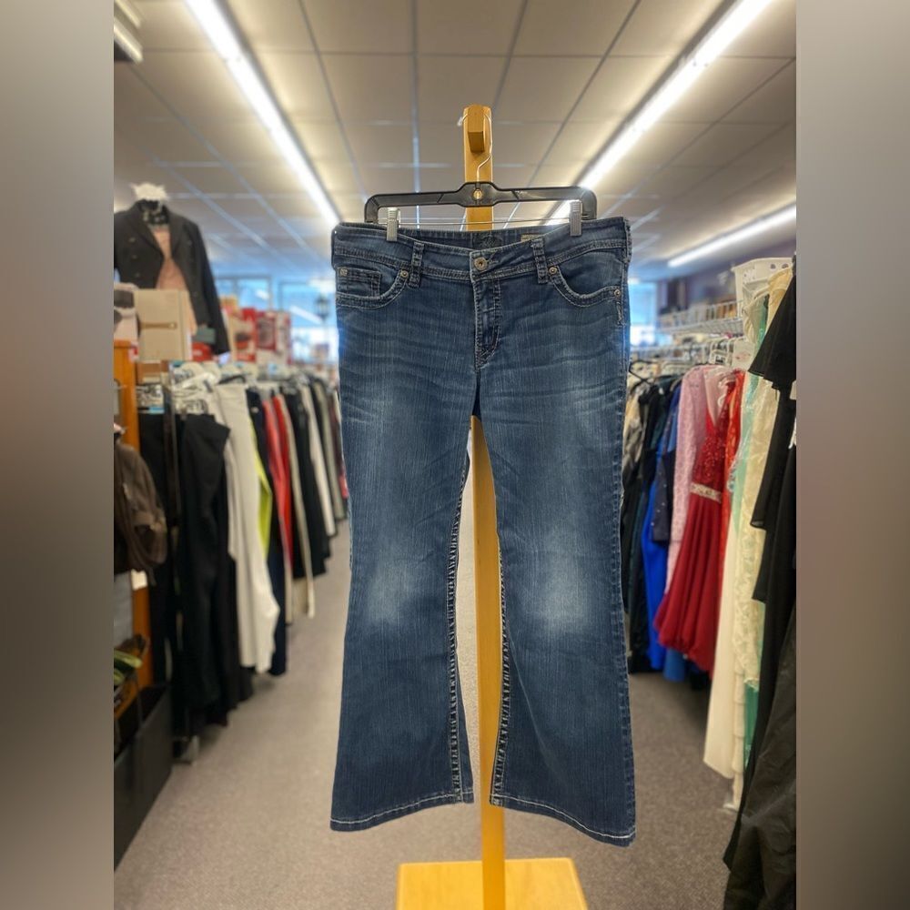 🛍️ Silver  Ladies 36x30 Suki Surplus Bootcut Jeans